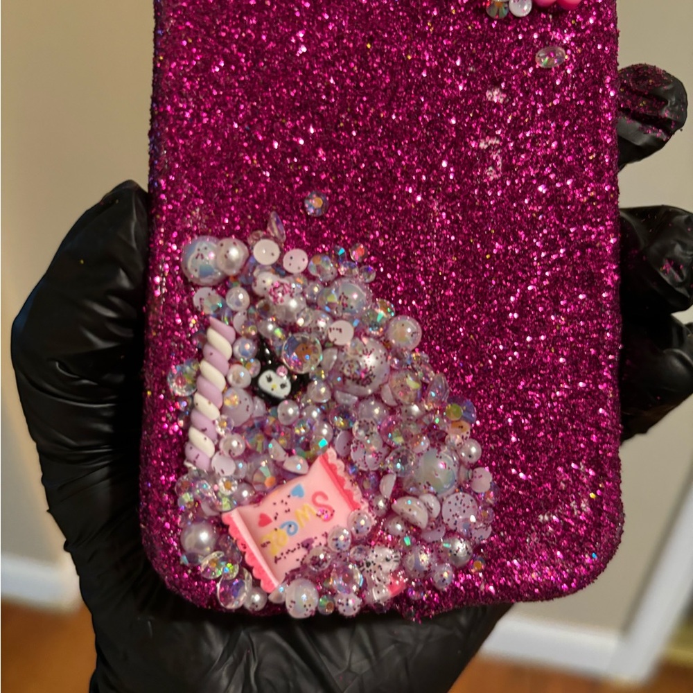 Hello Kitty Case - image 3